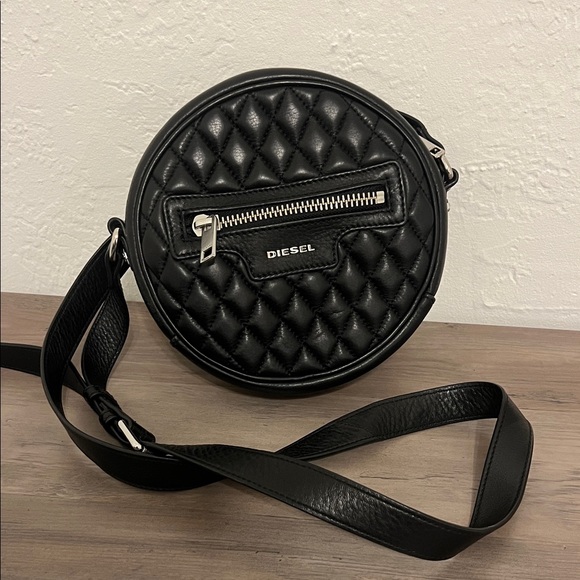 Diesel Handbags - Diesel Quilted Black Round Crossbody Bag